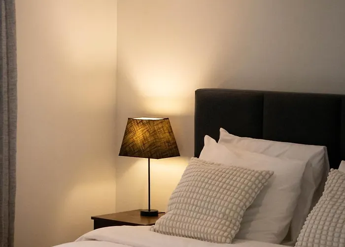 Eighty One Horse Boulevard *