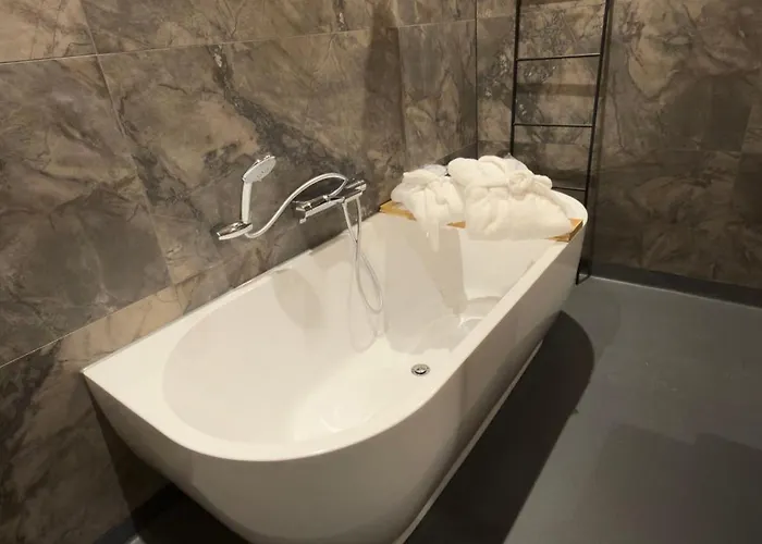 Eighty One Horse Boulevard Valkenswaard